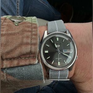Seiko 5 Vintage with new crystal + original bracelet & new NATO strap